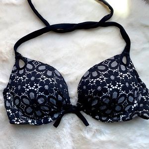 Victorias Secret Swimsuit Top 32C